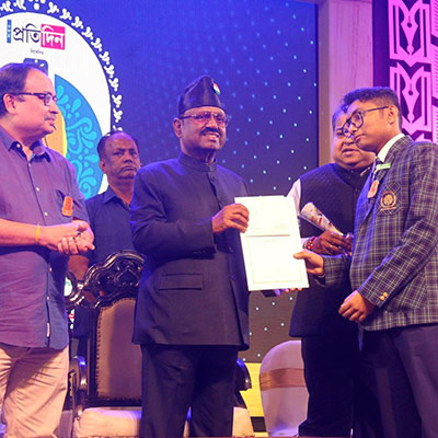 Khude Sangbadik - Sangbad Pratidin